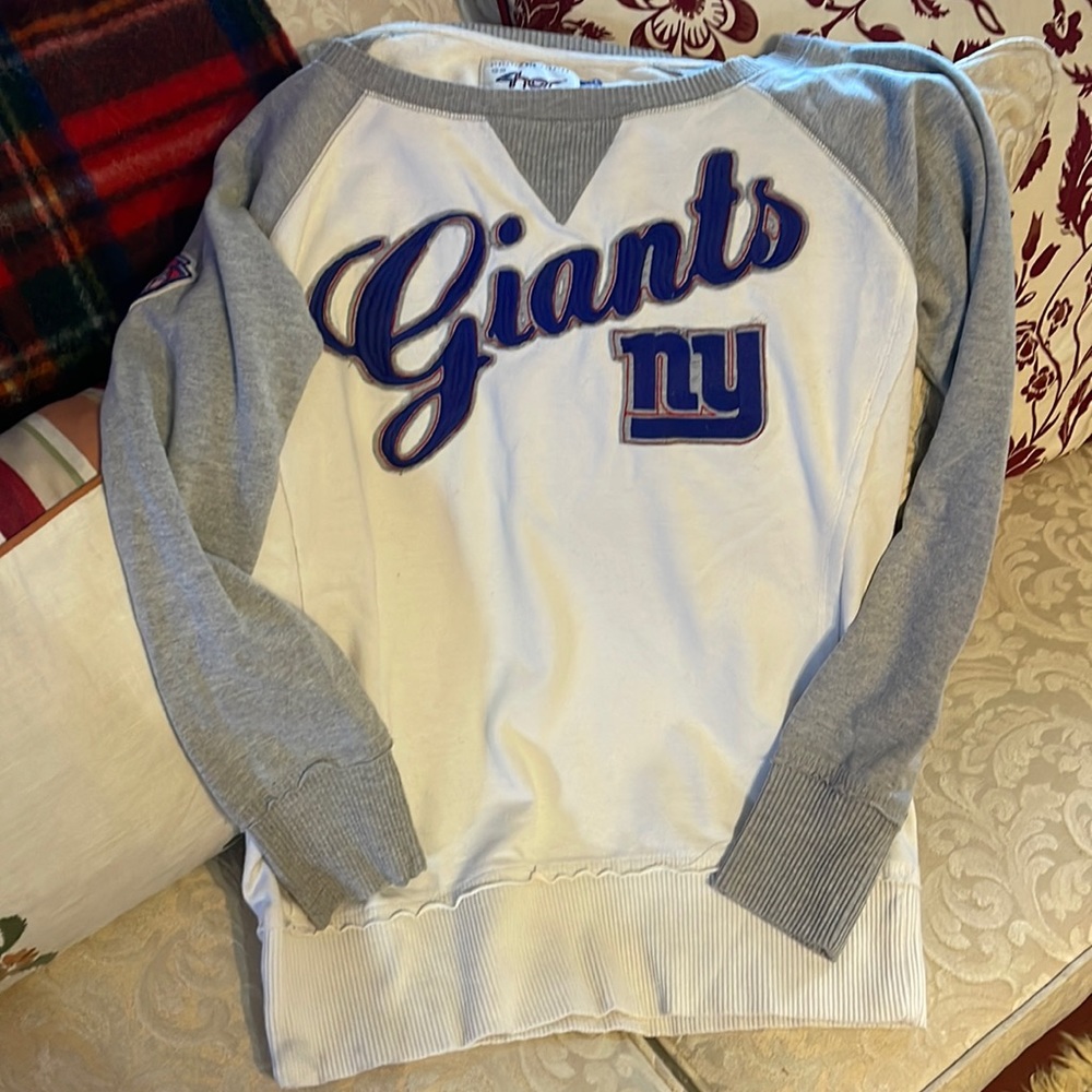 NY Giants womens size Medium French terry sweatshirt -very soft